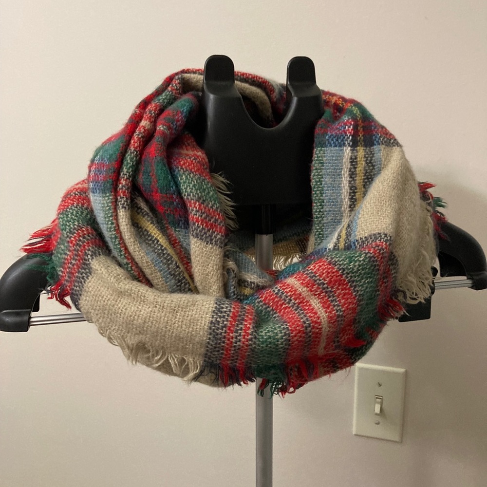 Plaid scarf